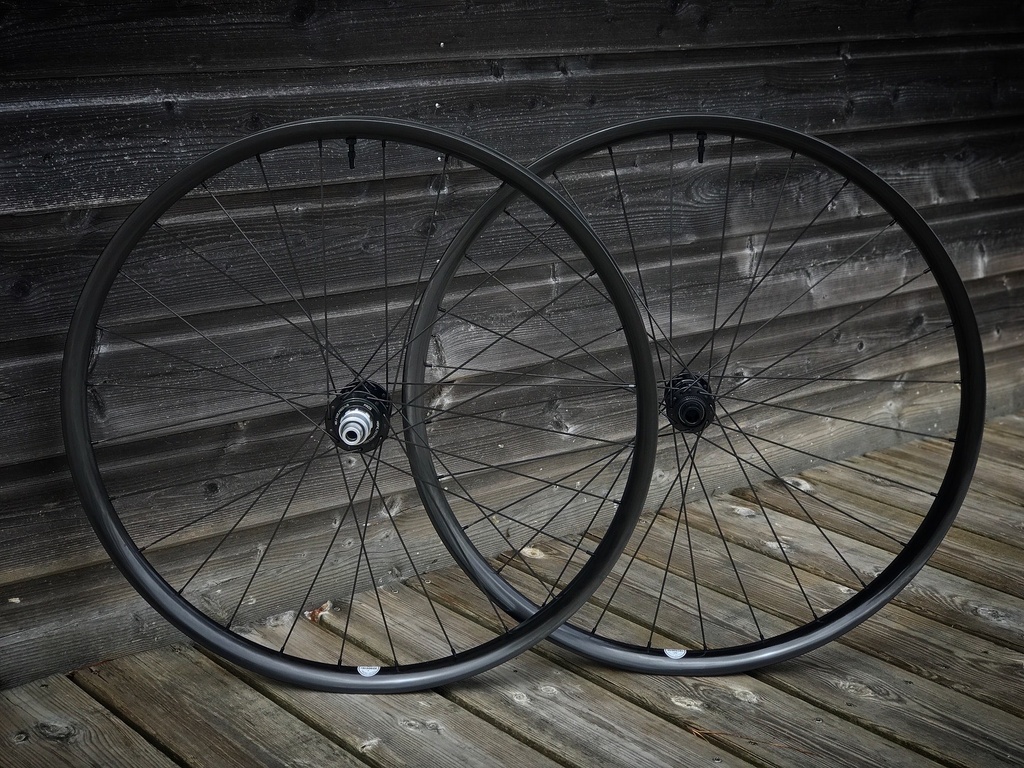 Roues carbone XC/DC XC930 | HOPE PRO5