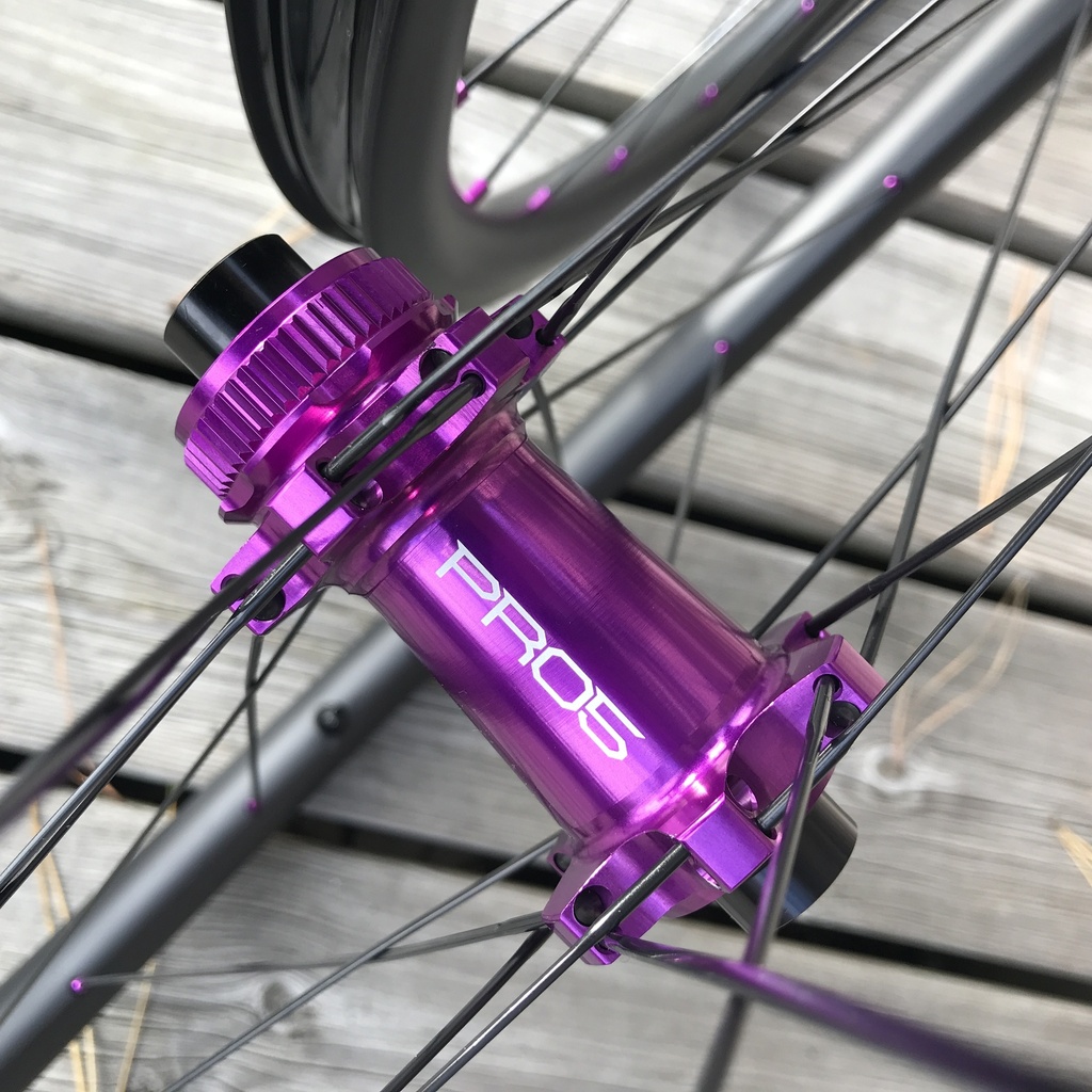 ROUES CARBONE 24 HOOKLESS | HOPE PRO5 SP24 CL | SAPIM | BERD
