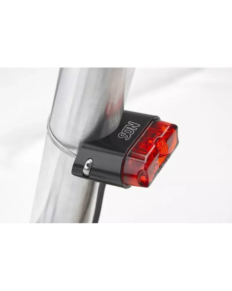 feu-arrière-son-sur-tige-de-selle (1).webp