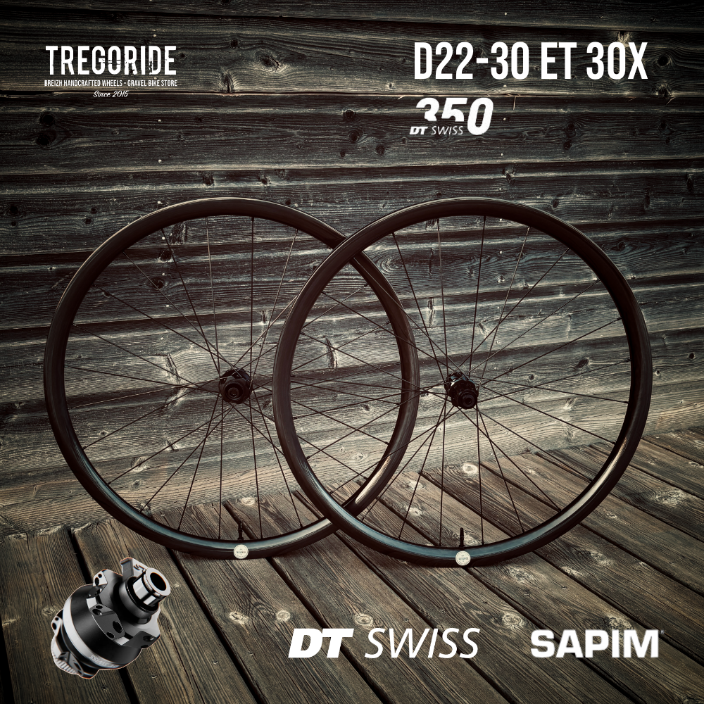 ROUES CARBONE 22 CLINCHER | DT350 Dynamo | DT350 SP24