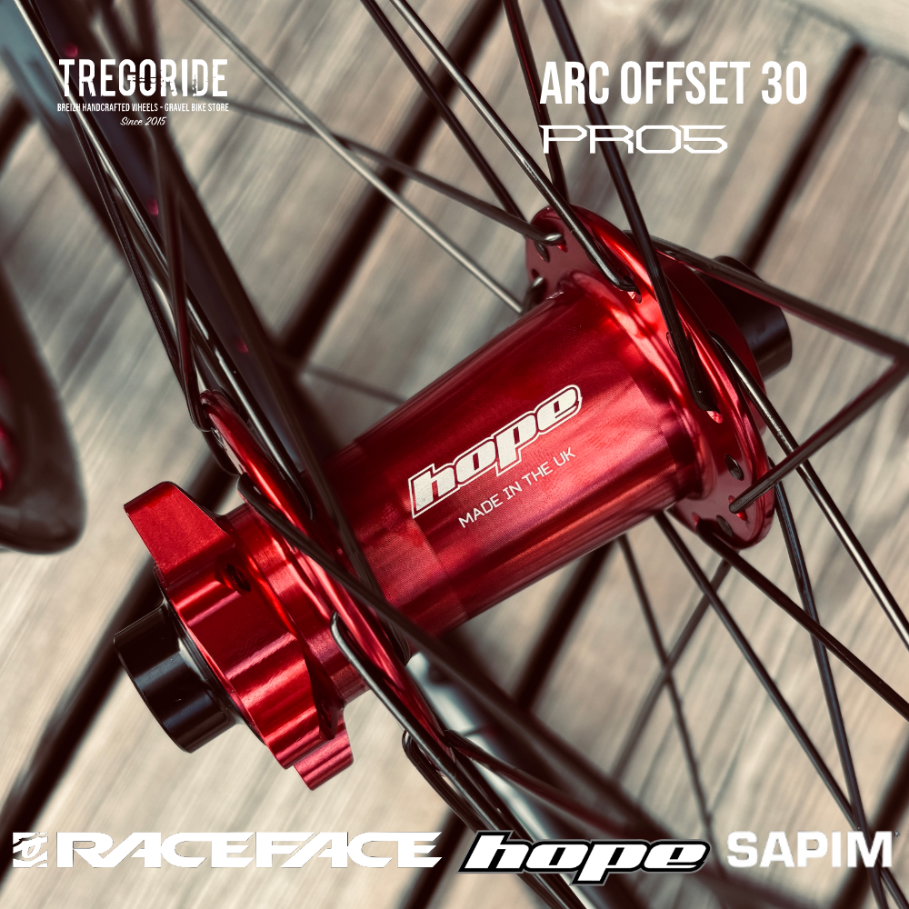 RACE FACE ARC OFFSET 30 | HOPE PRO5