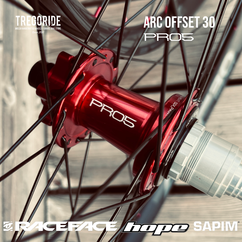 RACE FACE ARC OFFSET 30 | HOPE PRO5