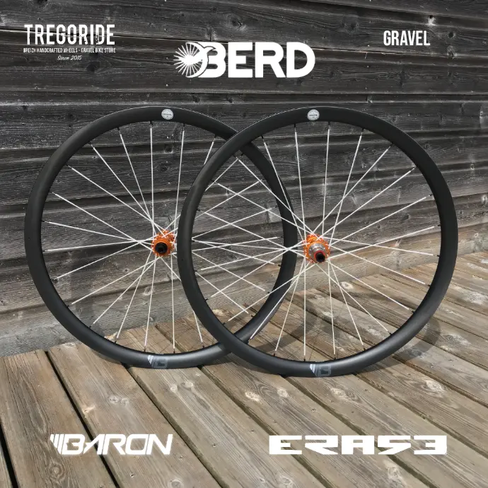 BARON GR32 | ERASE | BERD (CRL : HG (9, 10, 11, 12 V, 1er pignon 11 dents), Ecrous : Silver, Moyeux : Noir, Rayon : Noir)